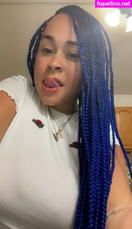 Kdenissexo OnlyFans Thumbnail #C6o25MxZ51