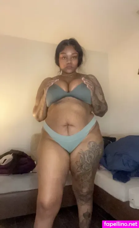 Keekee300 OnlyFans Thumbnail #tbiv0l7HFX