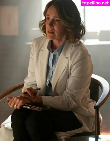 Keeley Hawes OnlyFans Thumbnail #0dn31rhuP5