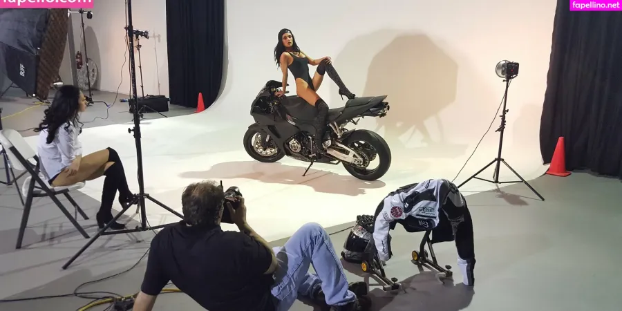 Keelingz OnlyFans Thumbnail #3sDWeWahug