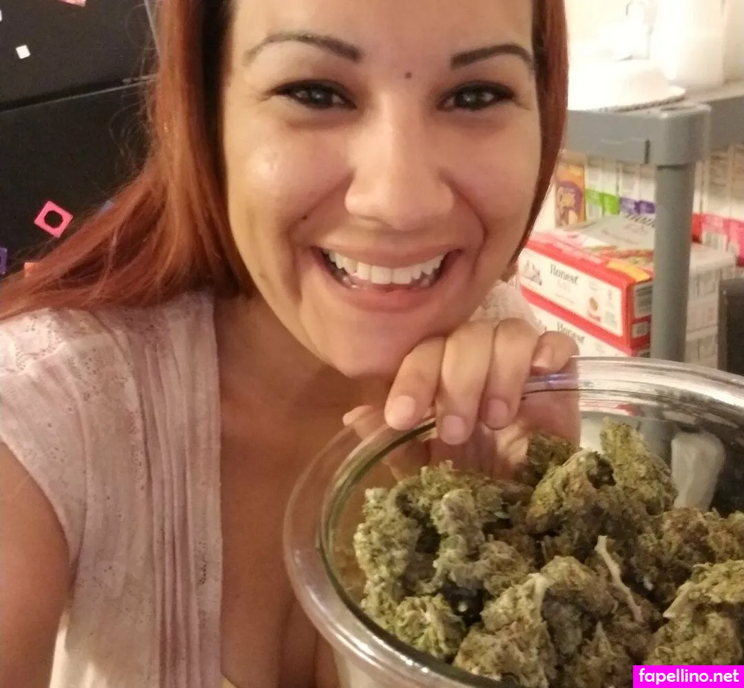 keepitrealmom, keepitrealmomluvs420n710 Nude Leaked OnlyFans Photo #MuLyg7Q4gF