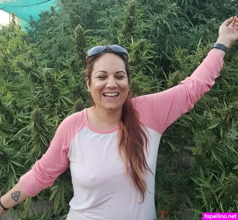 Keepitrealmom OnlyFans Thumbnail #VbpNrkYnu6