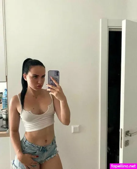 Keira Goddess OnlyFans Thumbnail #9vGjxqxOYT