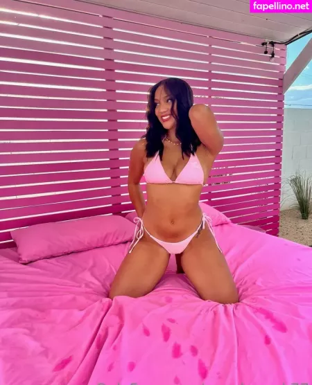 Keira Summers OnlyFans Thumbnail #M5BLlDbgtc