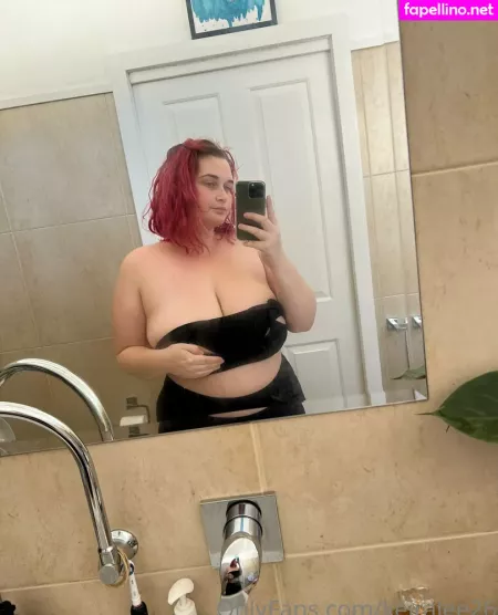 Keiralee26 OnlyFans Thumbnail #Ym0lfgJlAY