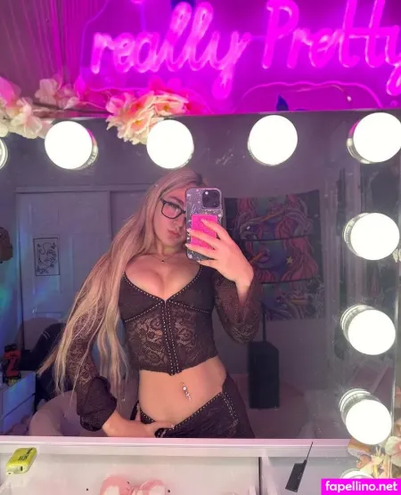 Kekebanksxx 1 OnlyFans Thumbnail #3nxEuCnY16