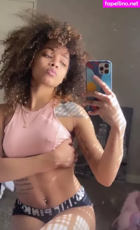 Kelis Gabriela OnlyFans Thumbnail #4l1FMZHv31