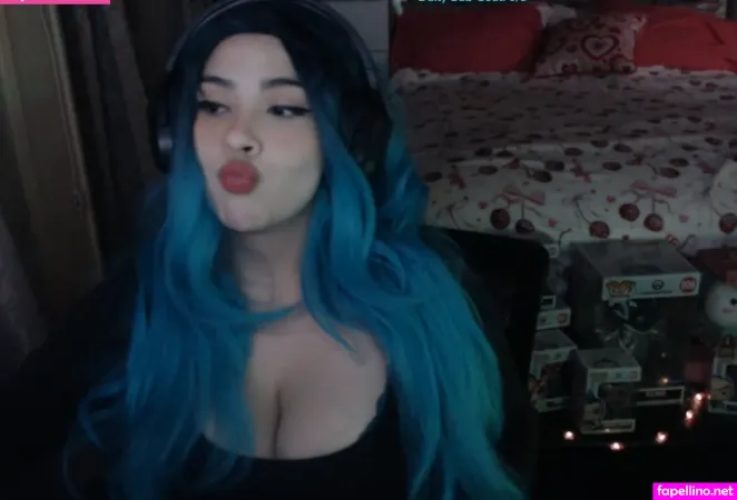 Kellaaye OnlyFans Thumbnail #ebMYvxNpA0