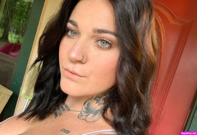 Kellcie Taylor OnlyFans Thumbnail #86joIg8uoB