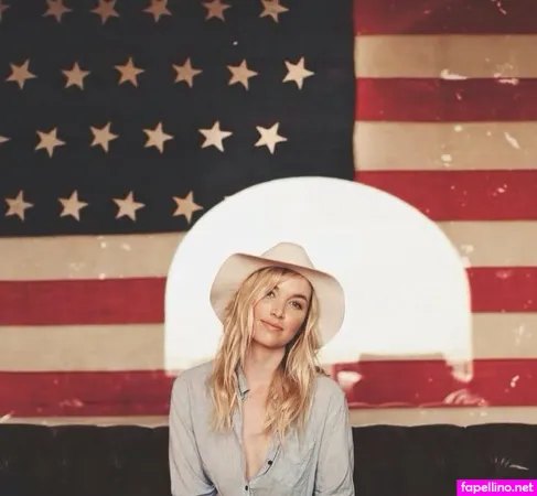 Kelley Jakle OnlyFans Thumbnail #T8TSAHRDll