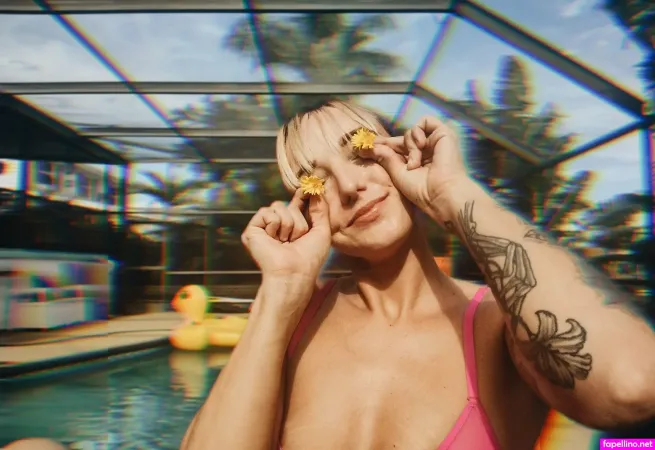 Kelli Kisses OnlyFans Thumbnail #V0YbUUnYyM