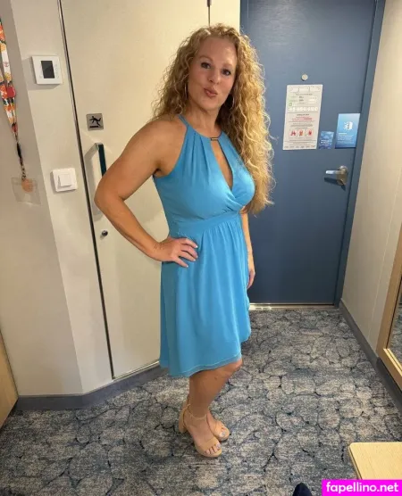 Kelli Raye Main Profile Photo