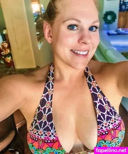 Kelli Raye OnlyFans Thumbnail #PZwqP92ctE