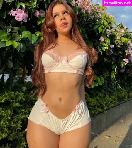 Kelly Apraez OnlyFans Thumbnail #RP6BsFhKA5