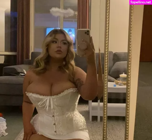Kelly Bodenstein OnlyFans Thumbnail #cdZoVA3Dhs