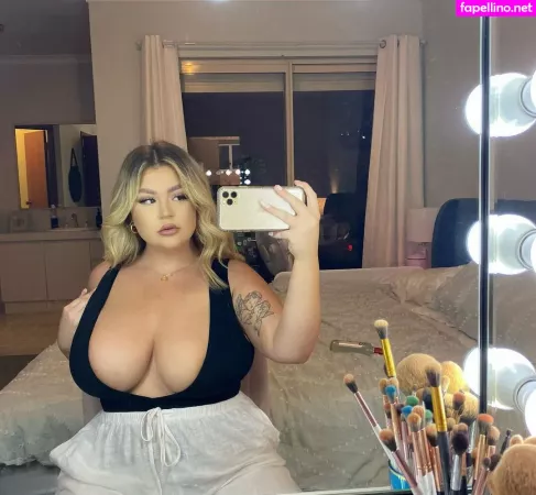 Kelly Bodenstein OnlyFans Thumbnail #jCPOEIUhMU