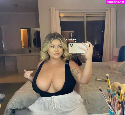 Kelly Bodenstein OnlyFans Thumbnail #puVHcyxcyd