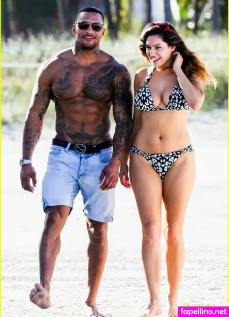 Kelly Brook Bikini OnlyFans Thumbnail #rblYHEeyVN
