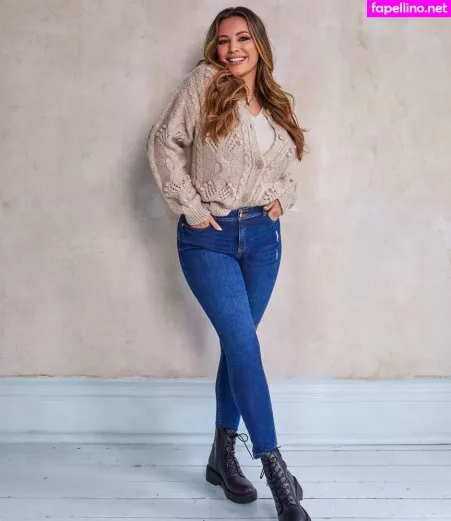 Kelly Brook OnlyFans Thumbnail #bU4w3Lbp9b