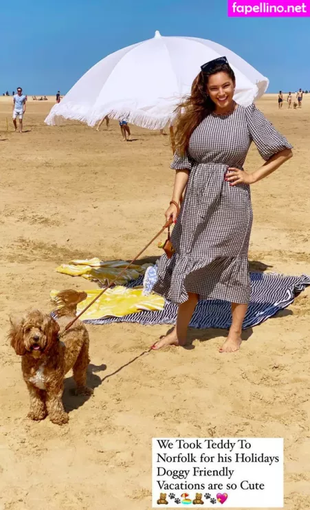 Kelly Brook OnlyFans Thumbnail #lx4yQNaTRI