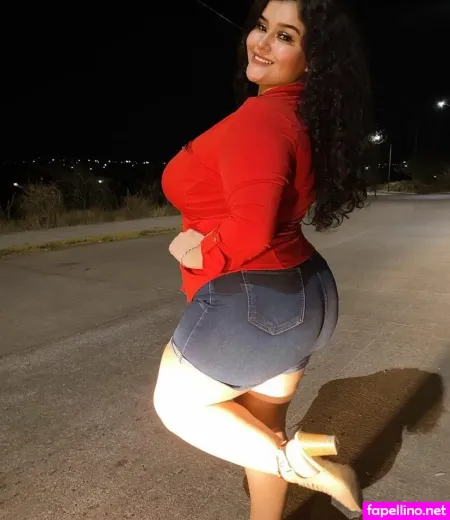 Kelly Del Rey OnlyFans Thumbnail #47Am6LMAkC