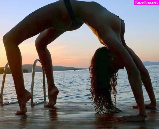 Kelly Gale OnlyFans Thumbnail #AkT9v79QUl