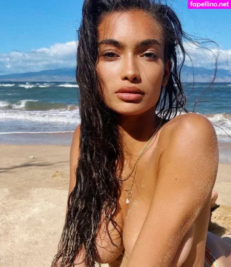 Kelly Gale OnlyFans Thumbnail #KNxva3M1zB