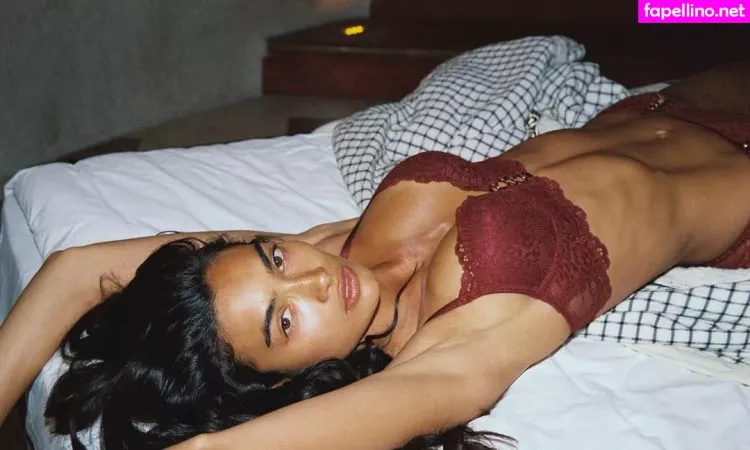 Kelly Gale OnlyFans Thumbnail #LPjX0ZUHIM