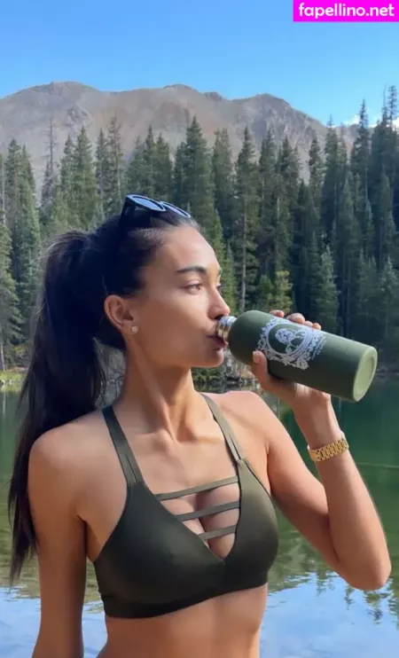 Kelly Gale OnlyFans Thumbnail #tdX28Fy5bC