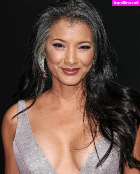 Kelly Hu OnlyFans Thumbnail #S1lcR1zHUW