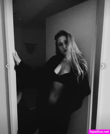 Kelly Ikellyk OnlyFans Thumbnail #0KVbBVOFvB
