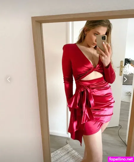 Kelly Ikellyk OnlyFans Thumbnail #XFXJ8eqdM7