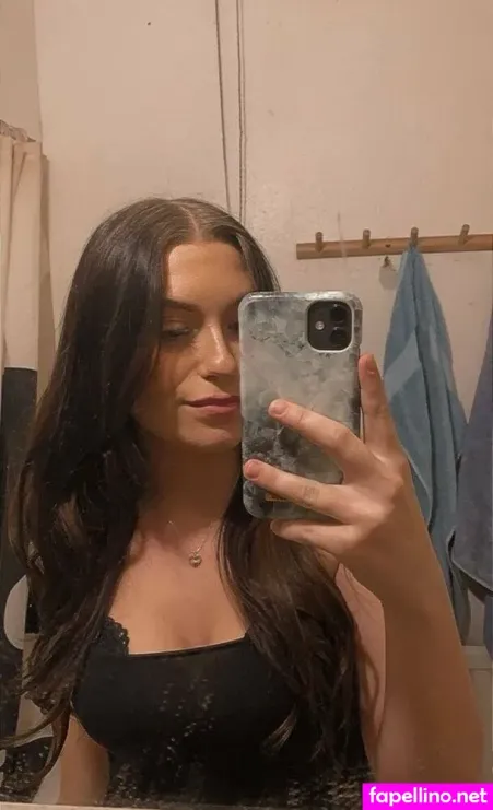 Kelly Klitta OnlyFans Thumbnail #4S0dMIIzhO