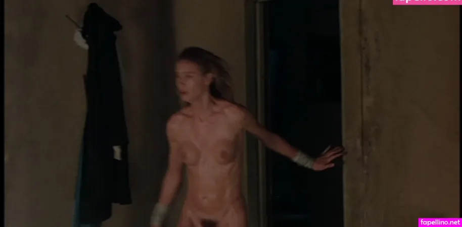 Kelly Lynch OnlyFans Thumbnail #LOMlPfOmnt