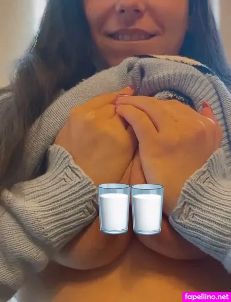 Kelly Maverick OnlyFans Thumbnail #R4dU0kUcGu