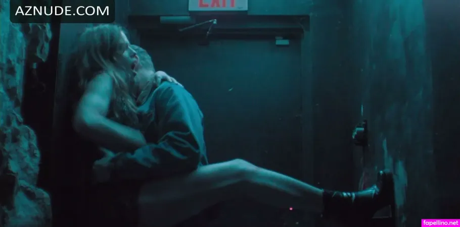 Kelly Mccormack OnlyFans Thumbnail #f7aouQxN1T