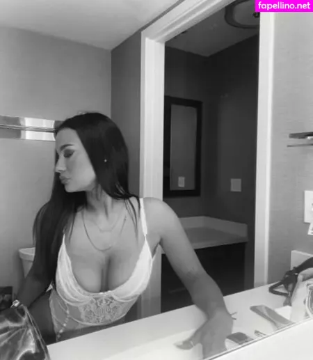 Kelly Meinhart OnlyFans Thumbnail #A2S8ZWqR5V