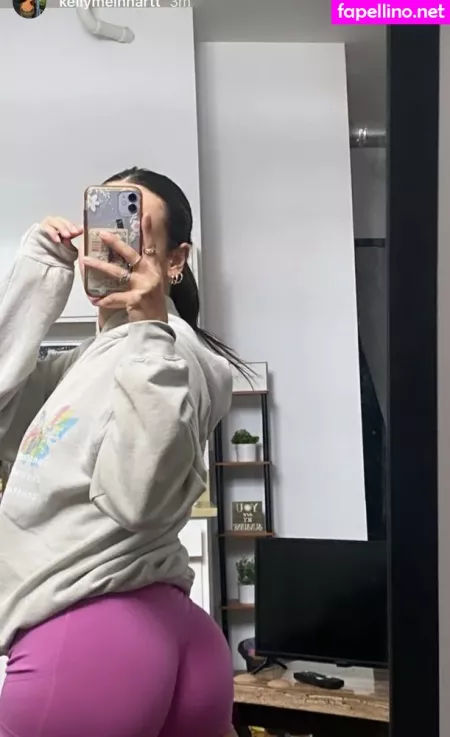 Kelly Meinhart OnlyFans Thumbnail #li36WpEu1x