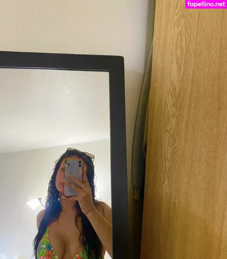 Kelly Meinhart OnlyFans Thumbnail #uRzu5JBIF2