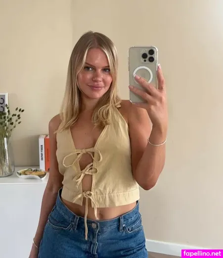 Kelly Mexy OnlyFans Thumbnail #rXbExiAKT4