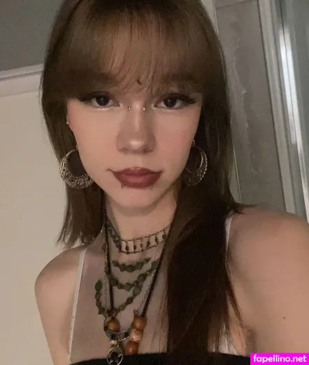 Kelly Michalita Main Profile Photo