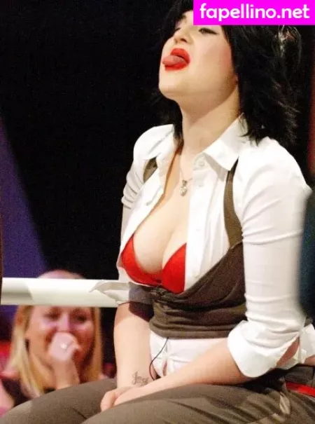 Kelly Osbourne OnlyFans Thumbnail #ipAbr0Pgxv