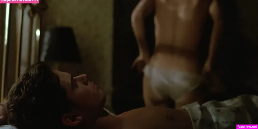 Kelly Preston OnlyFans Thumbnail #ZjIzqvL4qi