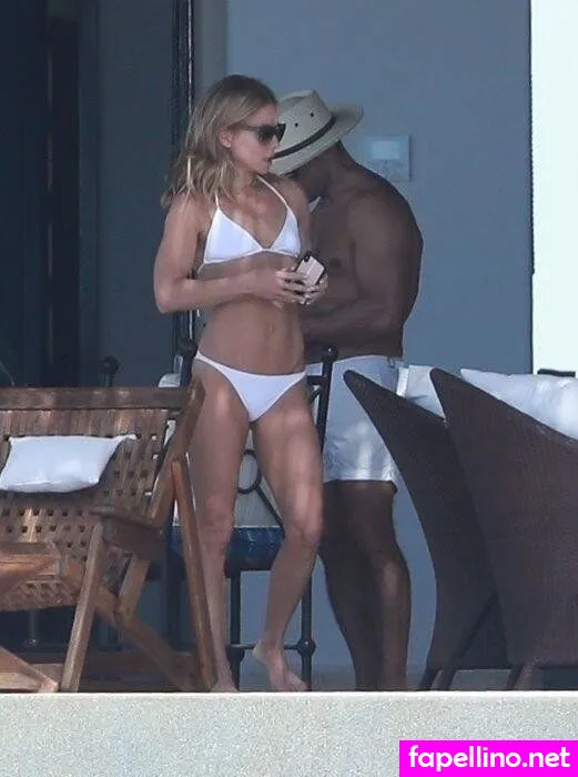 Kelly Ripa, kellyripa Nude Leaked OnlyFans Photo #53vL8gy4Uz