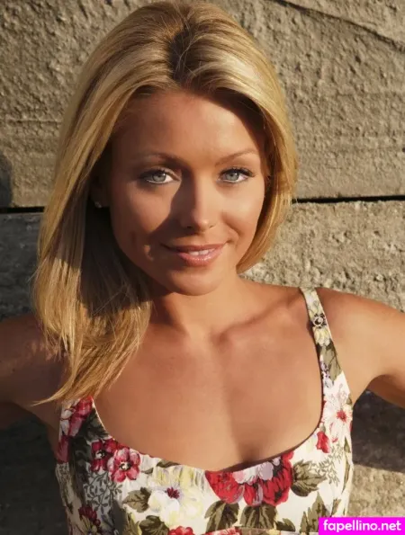 Kelly Ripa OnlyFans Thumbnail #JsB4GsvpBA