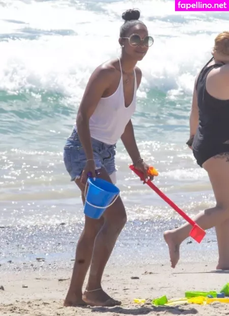 Kelly Rowland OnlyFans Thumbnail #gQMrc639j9