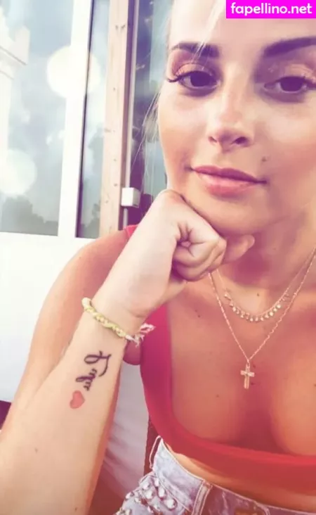 Kelly Vedovelli OnlyFans Thumbnail #YJXshvgAwQ