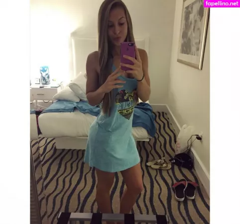 Kelly Young OnlyFans Thumbnail #eiMfbOxGIl