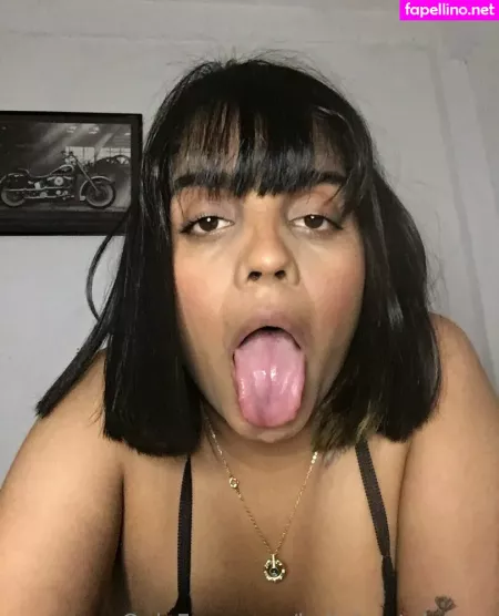 Kellybootybrown OnlyFans Thumbnail #FibmOWHiXj