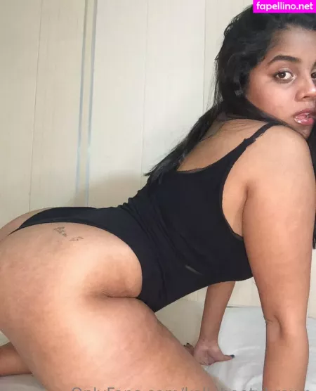 Kellybootybrown OnlyFans Thumbnail #KmY6AzjhAQ